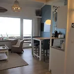 شقة Sea View شاربوتس